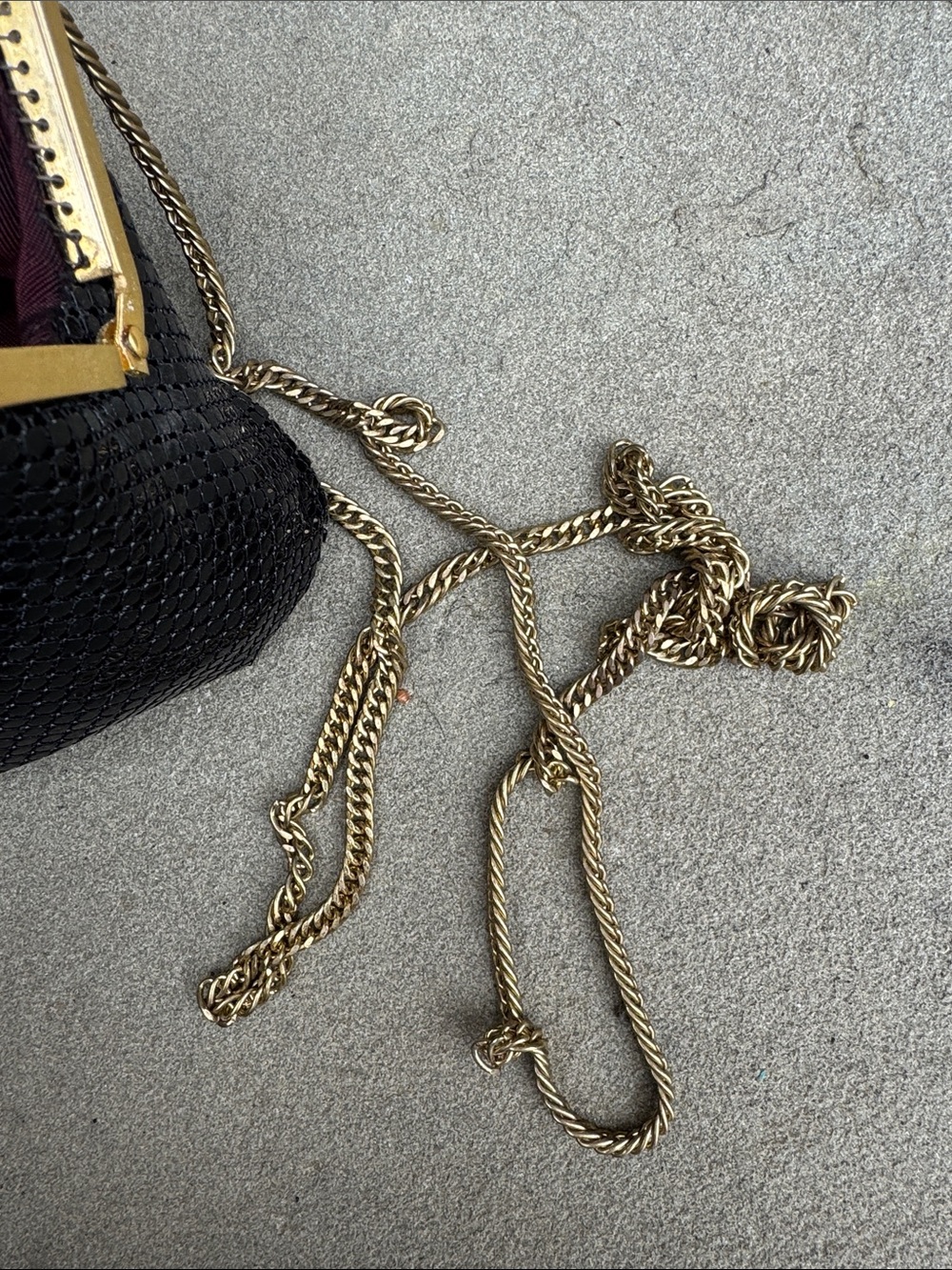 WHITING & DAVIS BLACK & GOLD MINI MESH BAG PURSE CHANGE WALLET SHOULDER STRAP - Picture 7 of 10